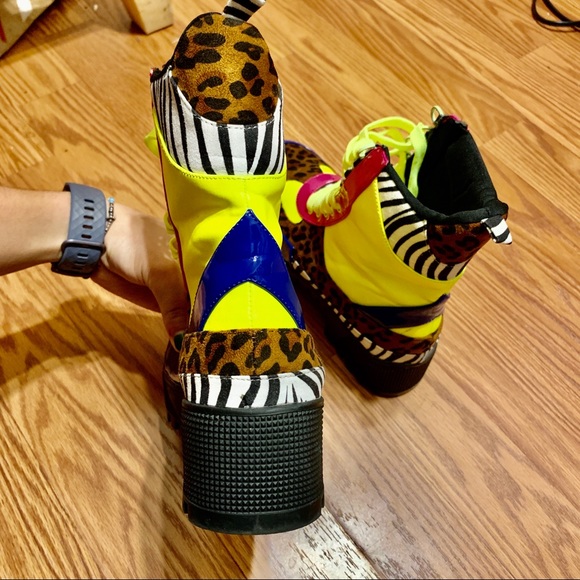 Funky Colorblocked Platform Combat Boots - Picture 6 of 7